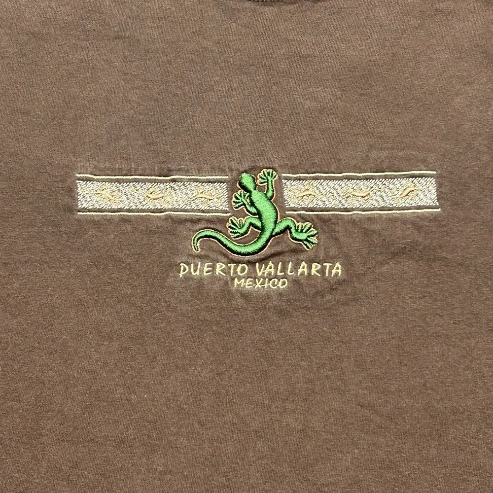 VTG Puerto Vallarta‎ Mexico Iguana Men's T-Shirt Size XL Embroidered Graphic - Picture 2 of 5